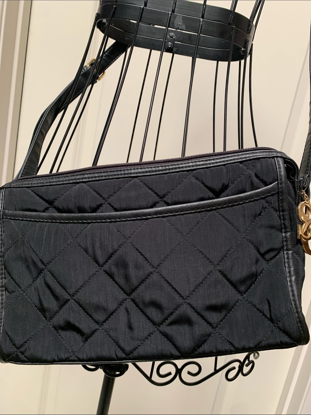 Susan Graver Quilted Black Crossbody Bag - Classic Everyday Shoulder Bag